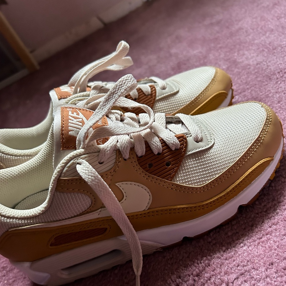 Nike Air Max 90